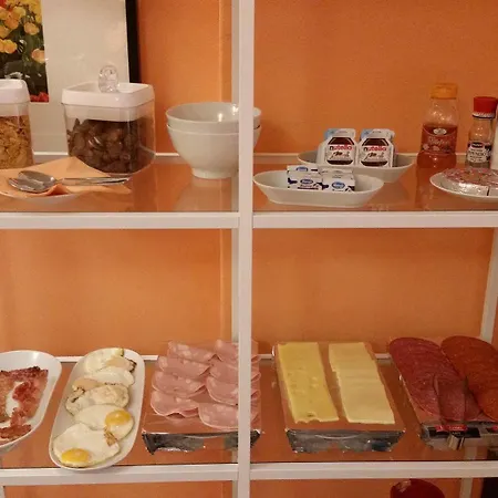 La Maison Des Reves Bed & Breakfast 3*